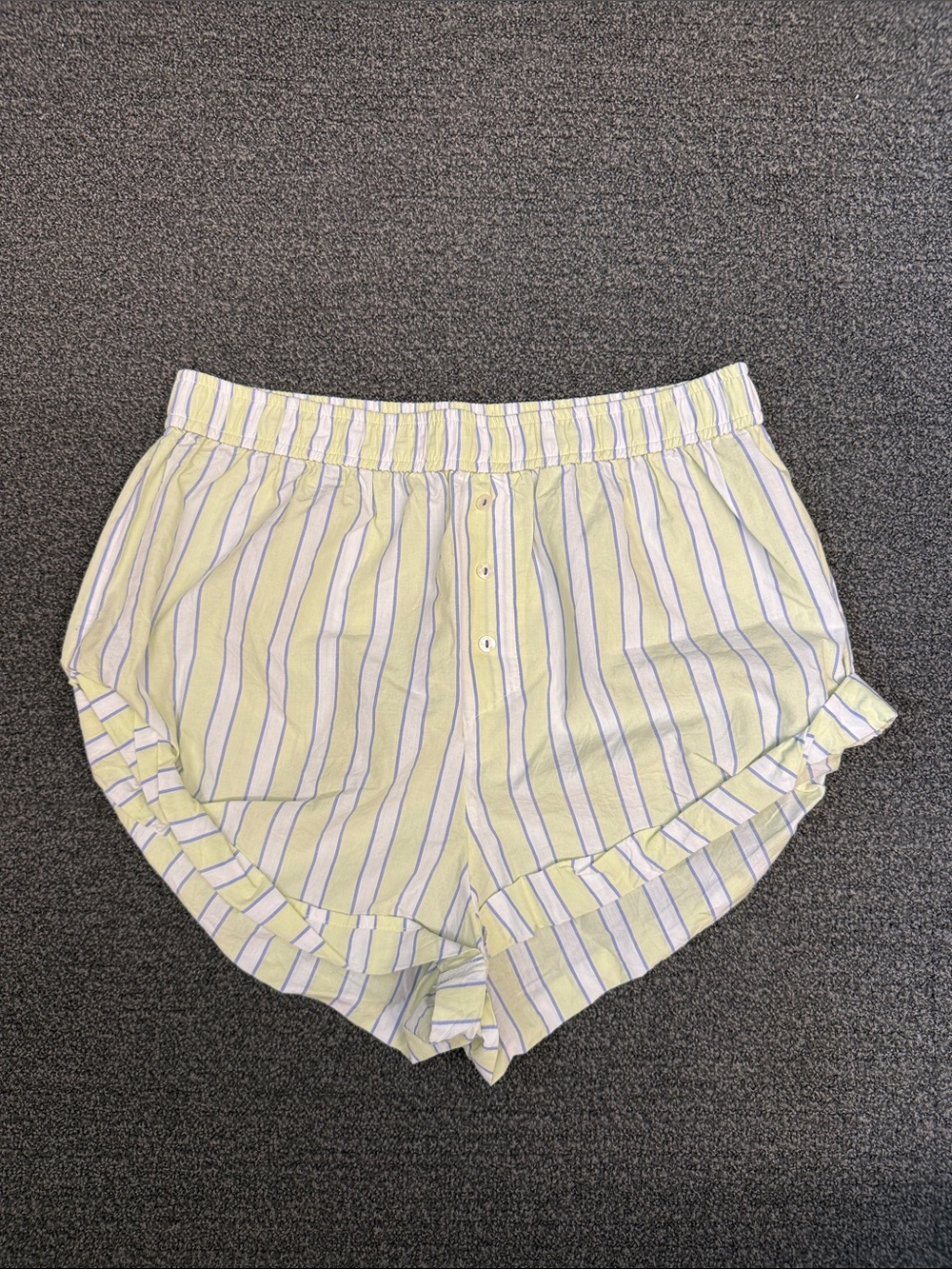 By Anthropologie Rolled Boxer Shorts in Yellow Motif
